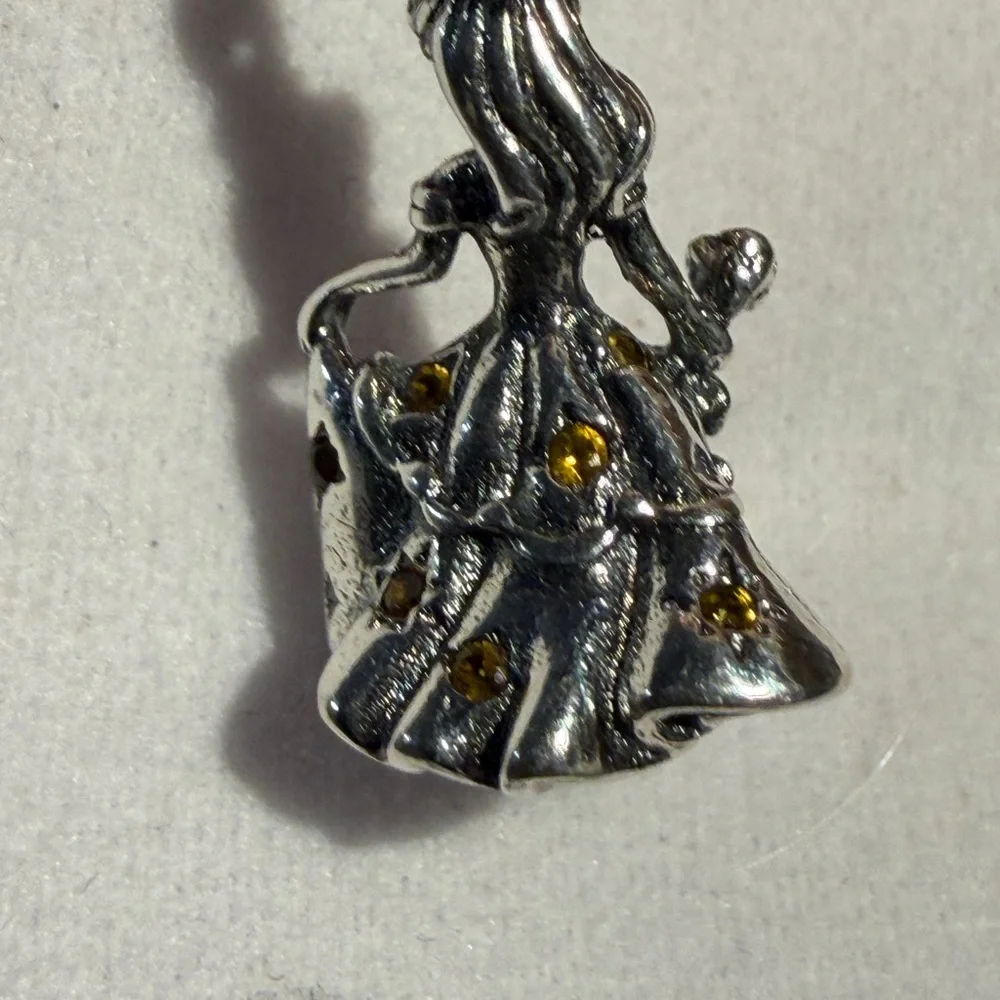 Elegant Silver Princess Pendant